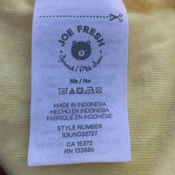 Five for 25 Joe fresh 100%  organic cotton onesie - Picture 4 of 6